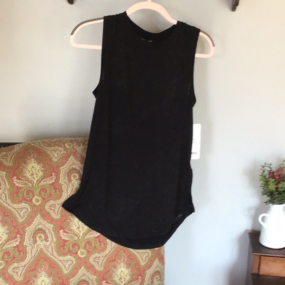 Athleta tank top
